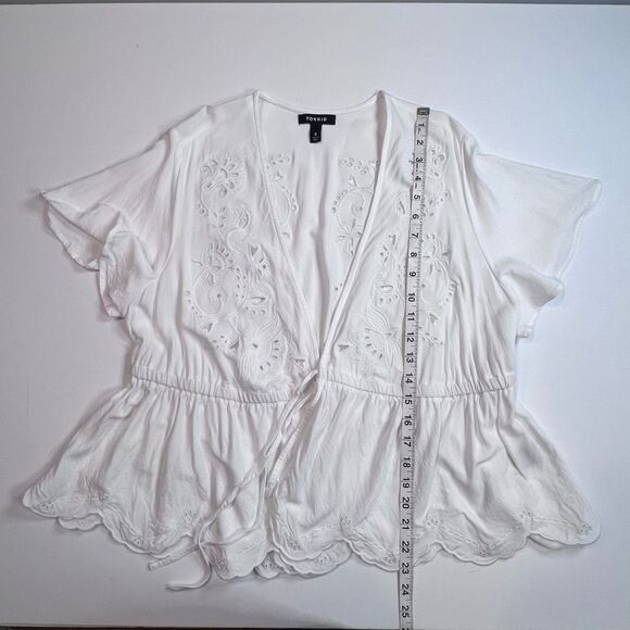 Torrid Cardigan Women 0X White Eyelet Challis Tie Front Third Piece Boho Duster - Picture 4 of 9